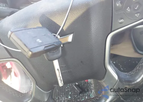 2015 Chevrolet Silverado 1500 1Lt from USA, damaged, VIN 3GCUKREC2FG102035